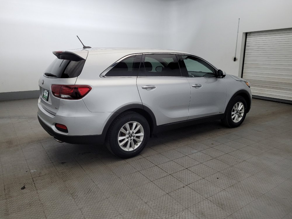 Used 2019 Kia Sorento LX AWD/4WD image 10