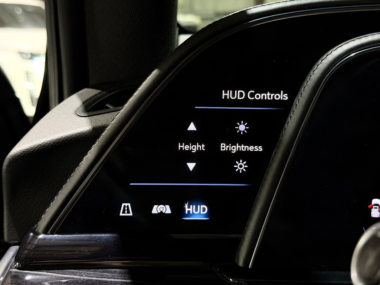 Used 2021 Cadillac Escalade Sport w/ Driver Assist Tech Package AWD/4WD image 36