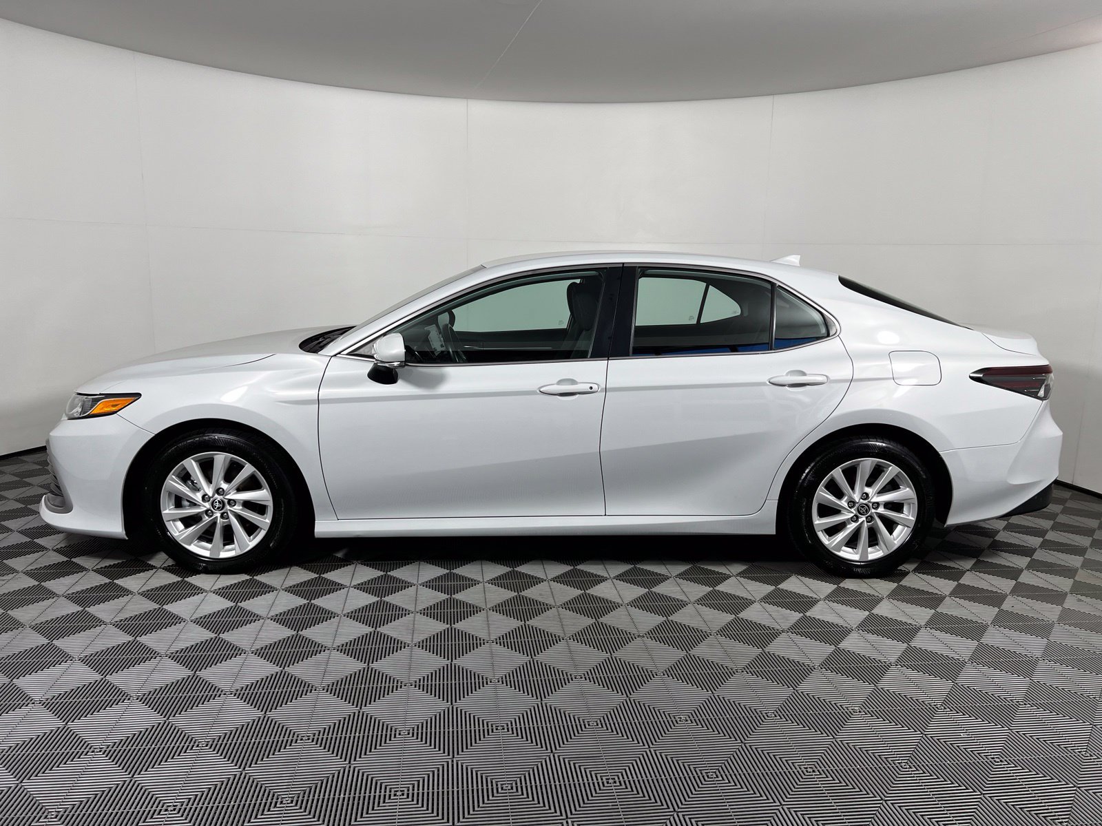 Certified 2024 Toyota Camry LE w/ Convenience Package FWD image 8