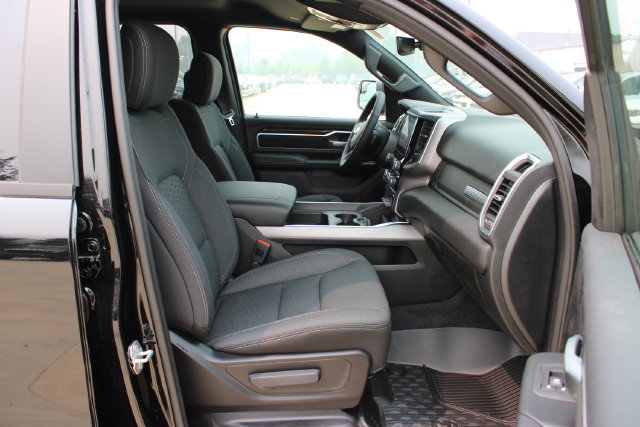 New 2026 RAM 1500 Big Horn w/ Night Edition AWD/4WD image 46