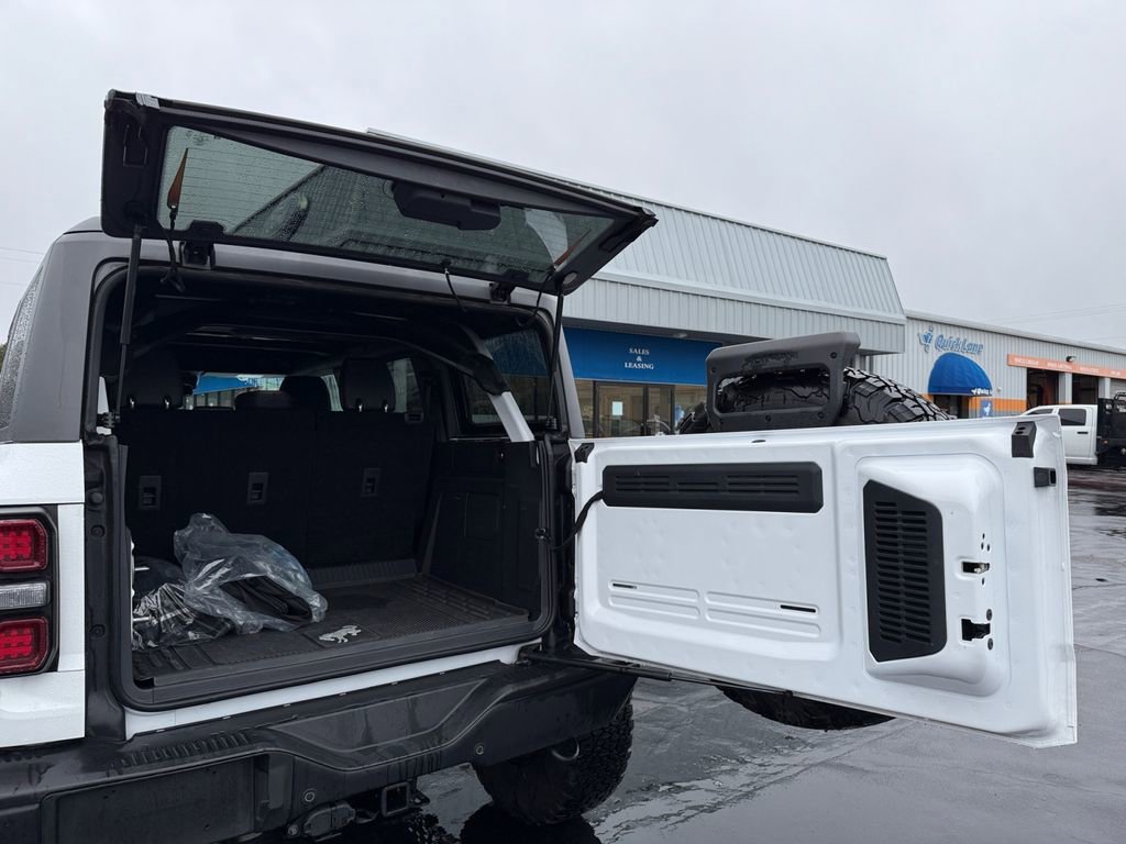 Used 2024 Ford Bronco Raptor w/ Interior Carbon Fiber Pack 6 image 20