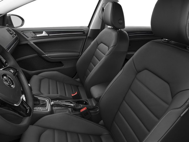Used 2017 Volkswagen Golf S FWD image 9