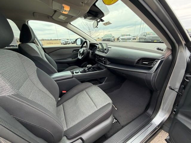 Used 2021 Nissan Rogue S image 22