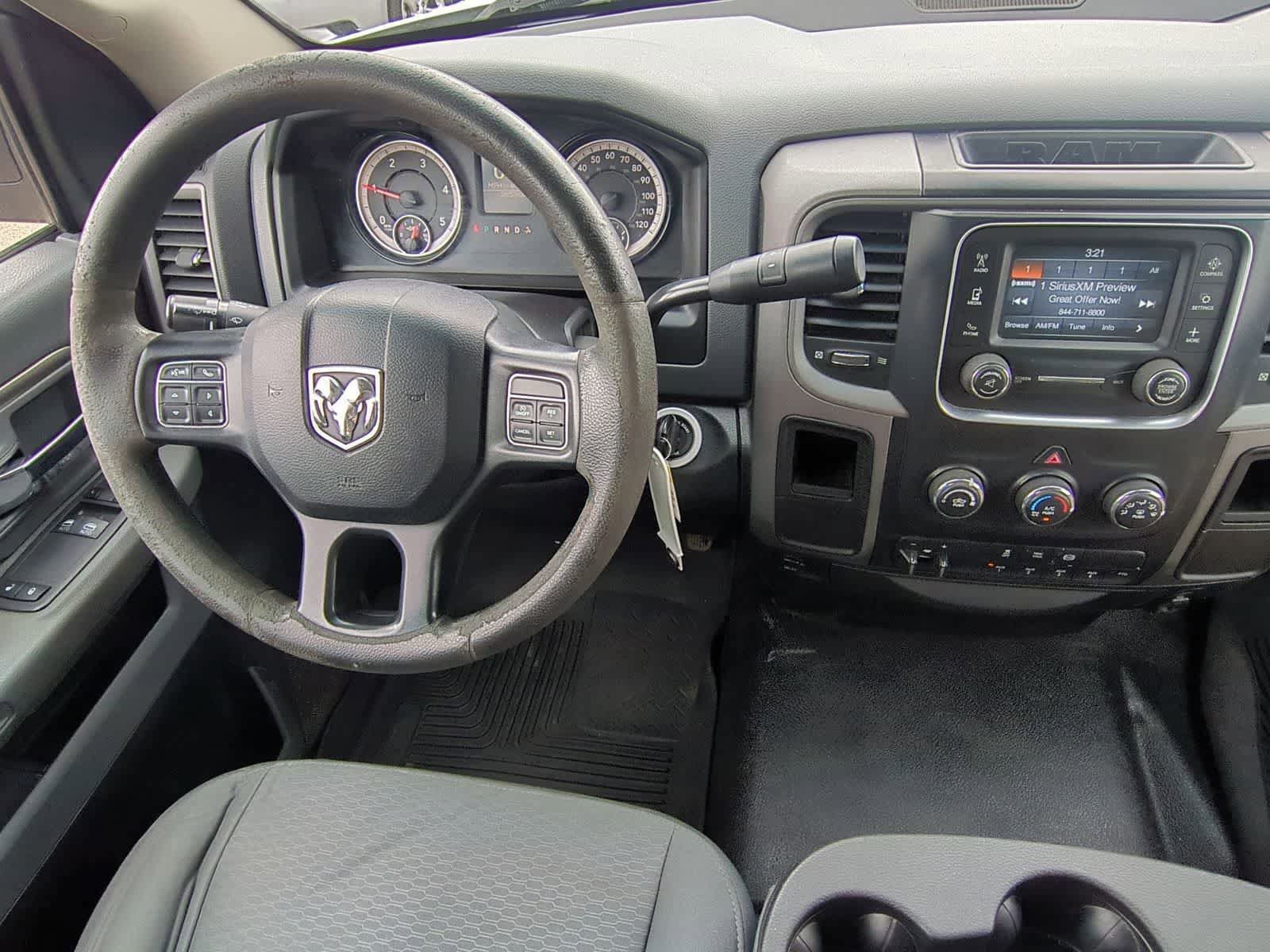 Used 2017 RAM 4500 Tradesman w/ Power & Remote Entry Group image 15