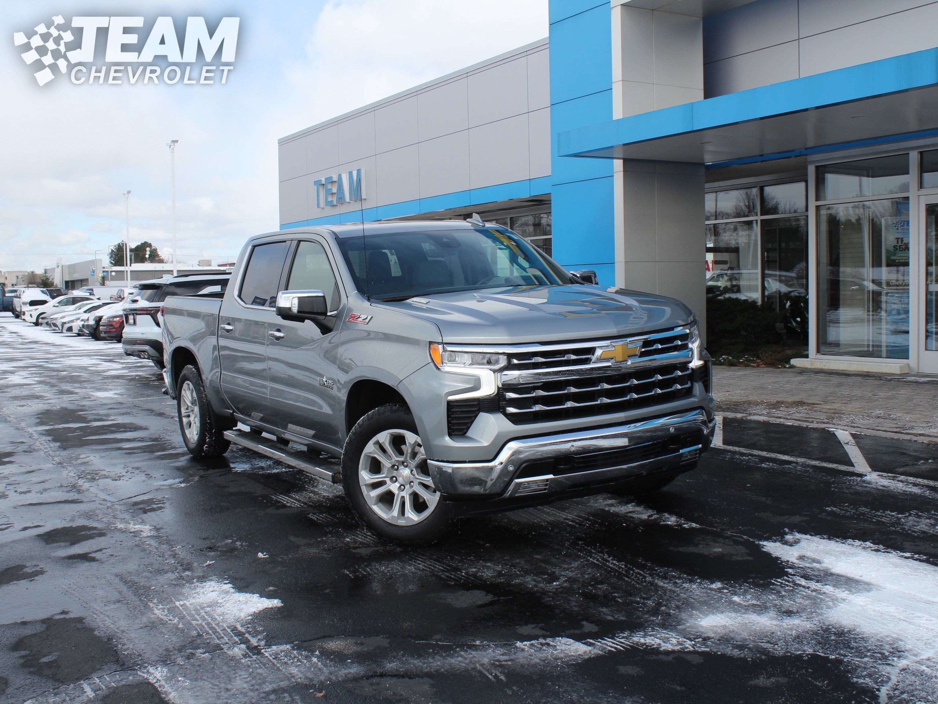 Certified 2025 Chevrolet Silverado 1500 LTZ w/ LTZ Premium Texas Edition image 2