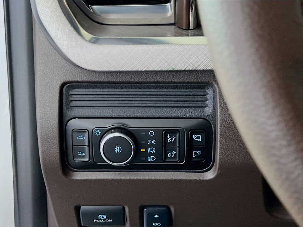 New 2025 Ford F250 King Ranch w/ FX4 Off-Road Package image 19