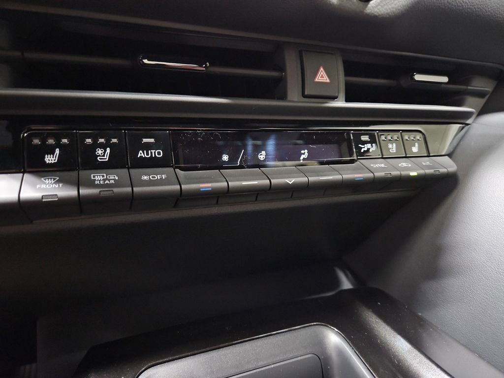 New 2026 Toyota Crown Platinum image 20