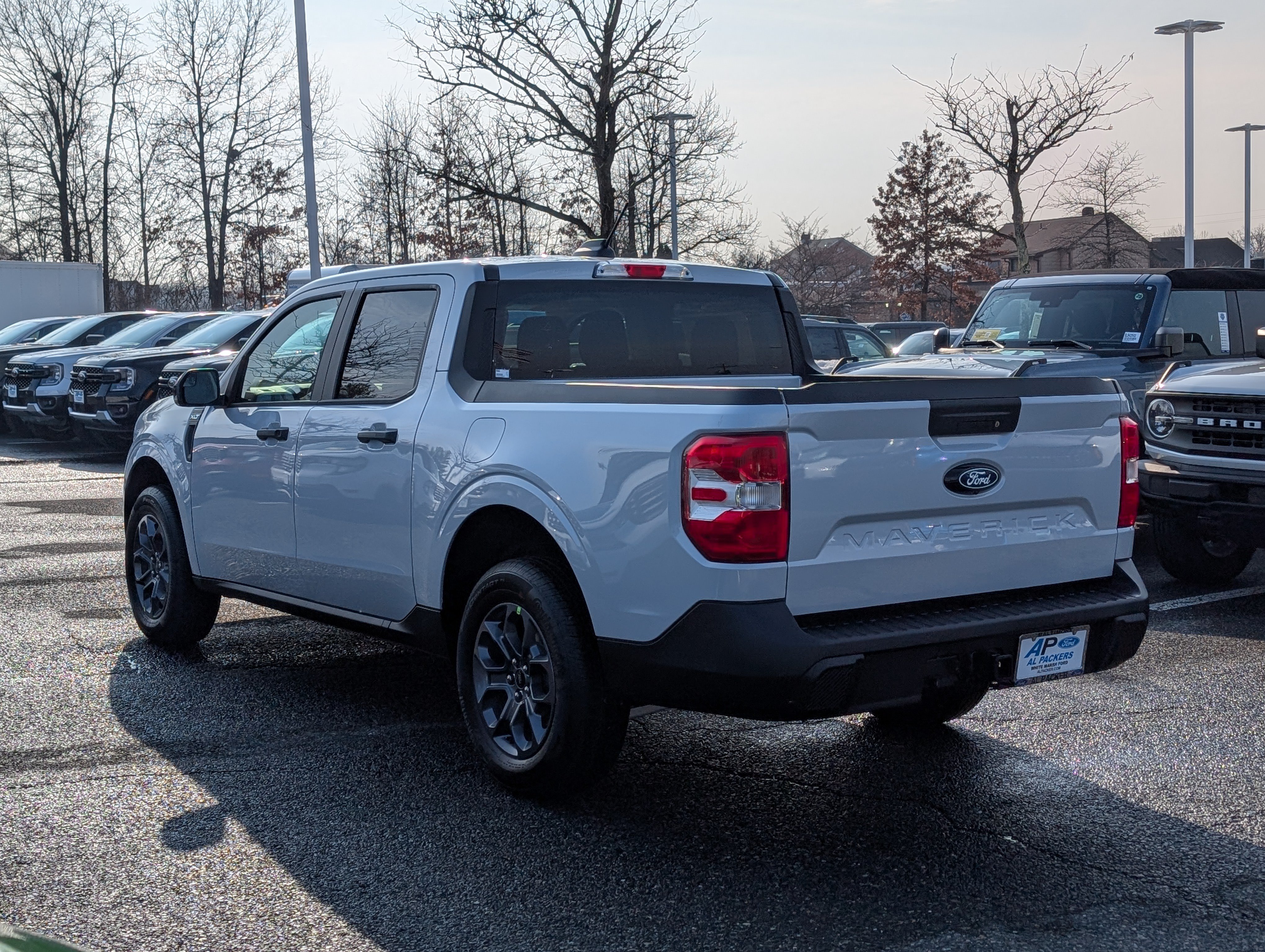New 2026 Ford Maverick XLT w/ XLT Luxury Package AWD/4WD image 3