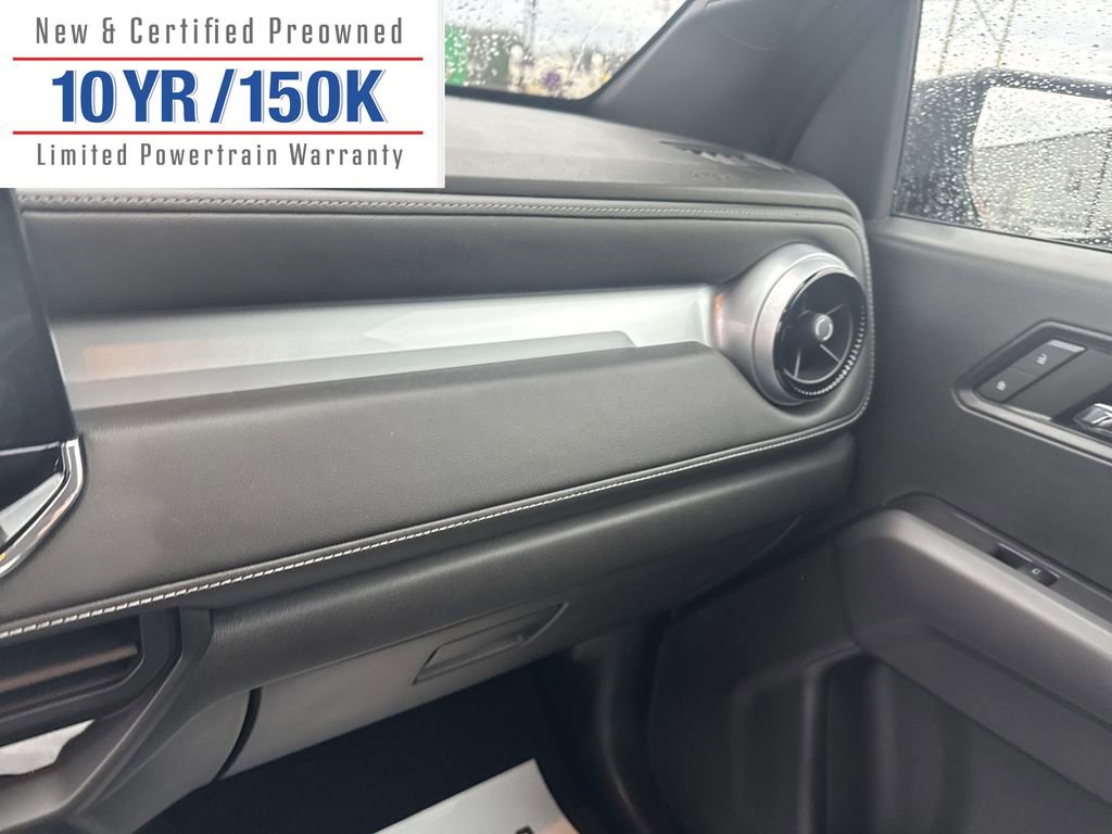 Used 2024 Chevrolet Colorado LT image 25