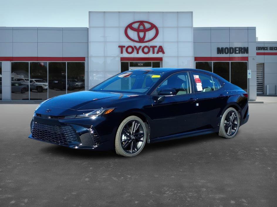 New 2026 Toyota Camry Hybrid image 1