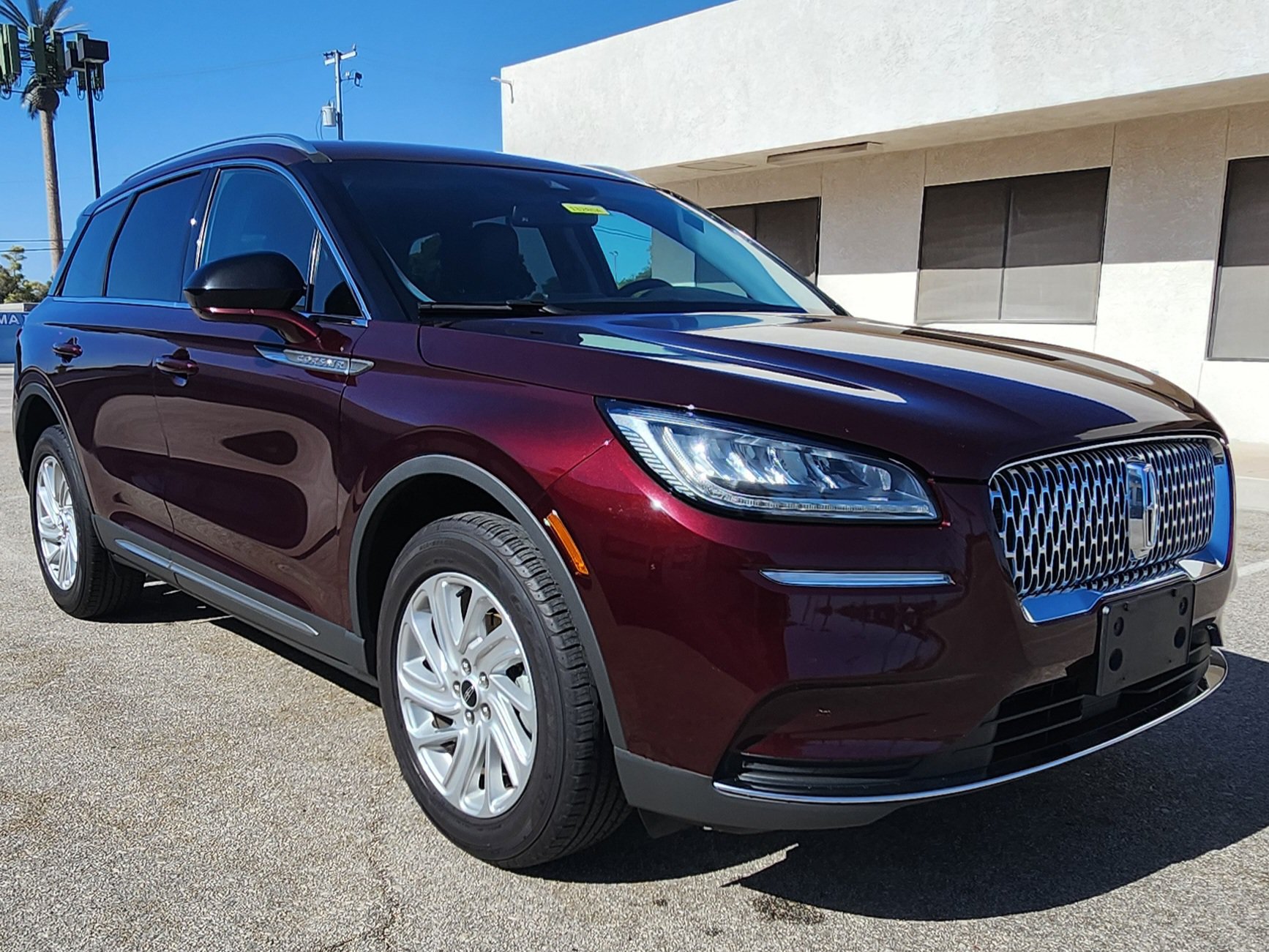 Used 2021 Lincoln Corsair FWD image 3