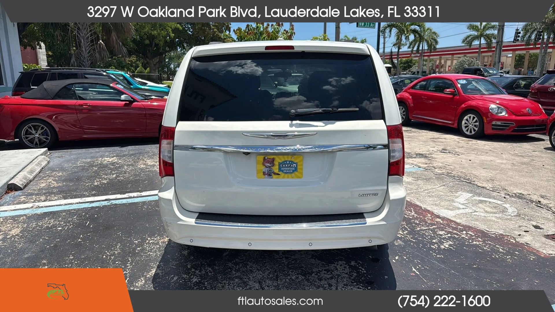 Used 2012 Chrysler Town & Country Limited w/ Luxury Group FWD image 50