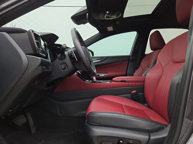 Used 2025 Lexus NX 250 FWD w/ Towing Package (2000 Lbs) image 16