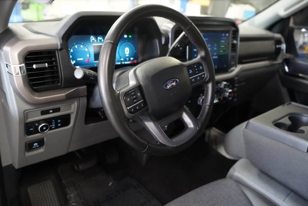 Certified 2025 Ford F150 XLT w/ Equipment Group 301A Standard AWD/4WD image 17