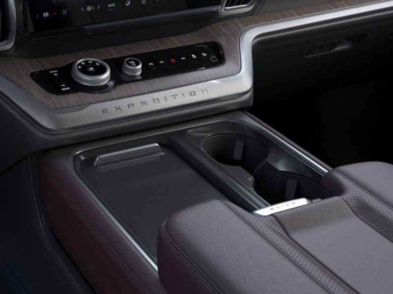 New 2026 Ford Expedition Max Platinum image 15