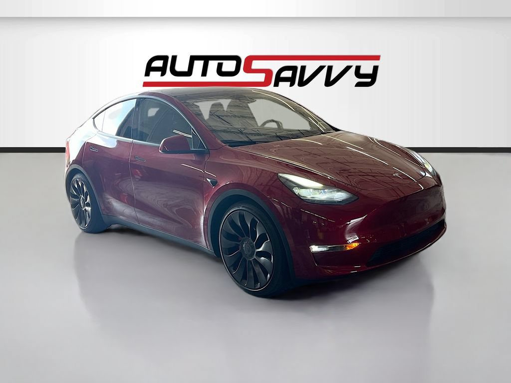 Used 2024 Tesla Model Y Performance AWD/4WD image 1