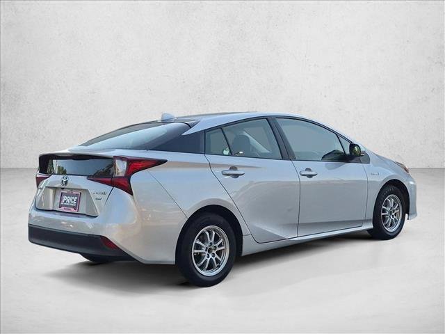Used 2021 Toyota Prius L Eco FWD image 5