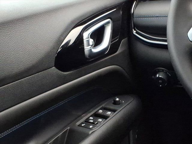 New 2026 Jeep Compass Limited image 12