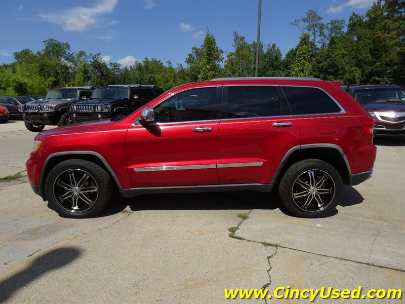Used 2011 Jeep Grand Cherokee Overland AWD/4WD image 5