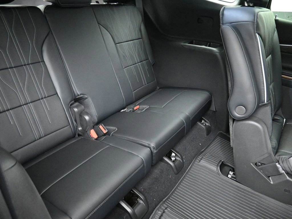 New 2026 Buick Enclave Avenir w/ Super Cruise Package image 10