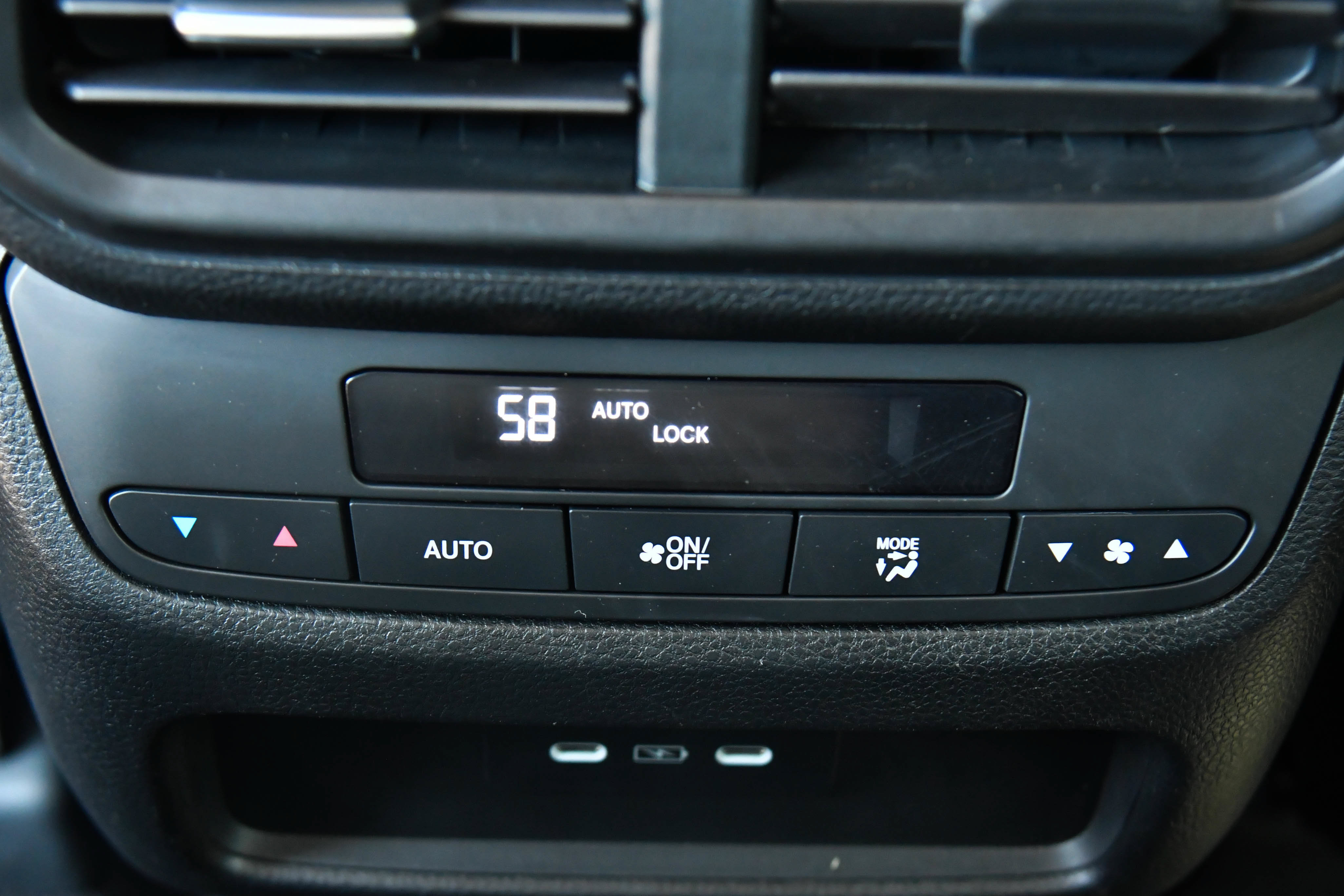 Used 2024 Honda Pilot EX-L image 42