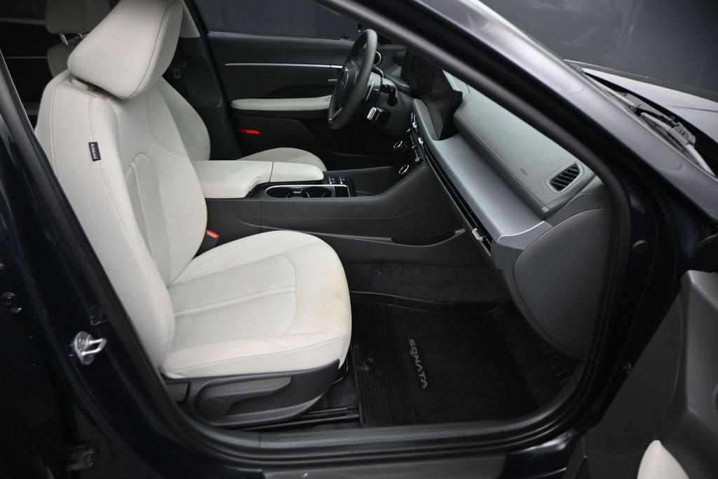 Used 2024 Hyundai Sonata SEL FWD image 15