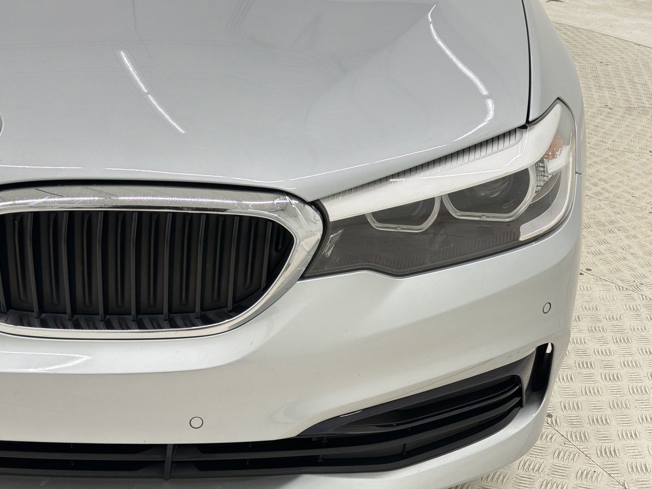 Used 2019 BMW 530i w/ Convenience Package image 11