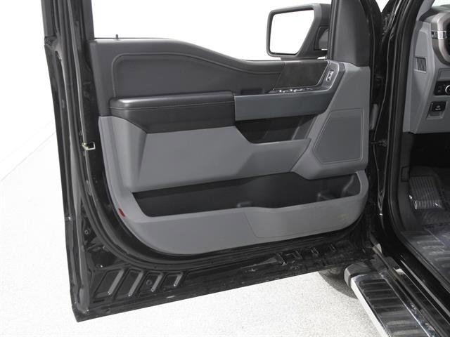 Used 2024 Ford F150 XLT w/ Mobile Office Package image 5