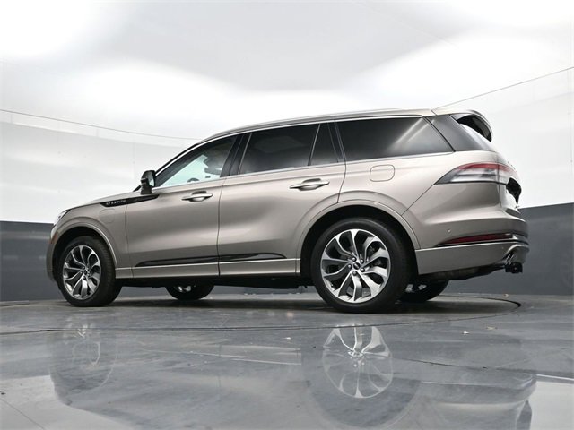 Used 2021 Lincoln Aviator Grand Touring w/ Equipment Group 301A image 28