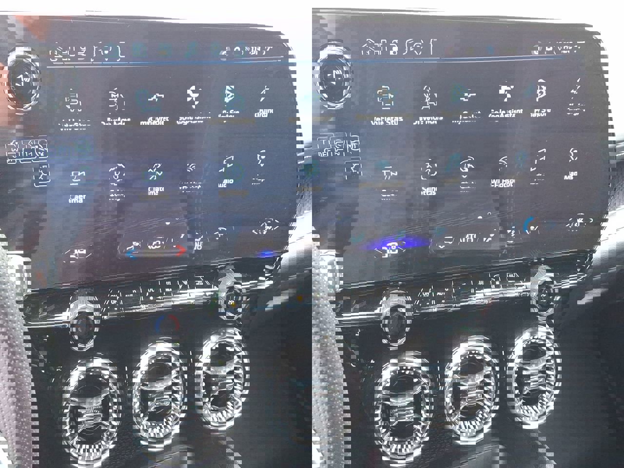 New 2026 Chevrolet Blazer EV LT w/ Midnight/Sport Edition image 16