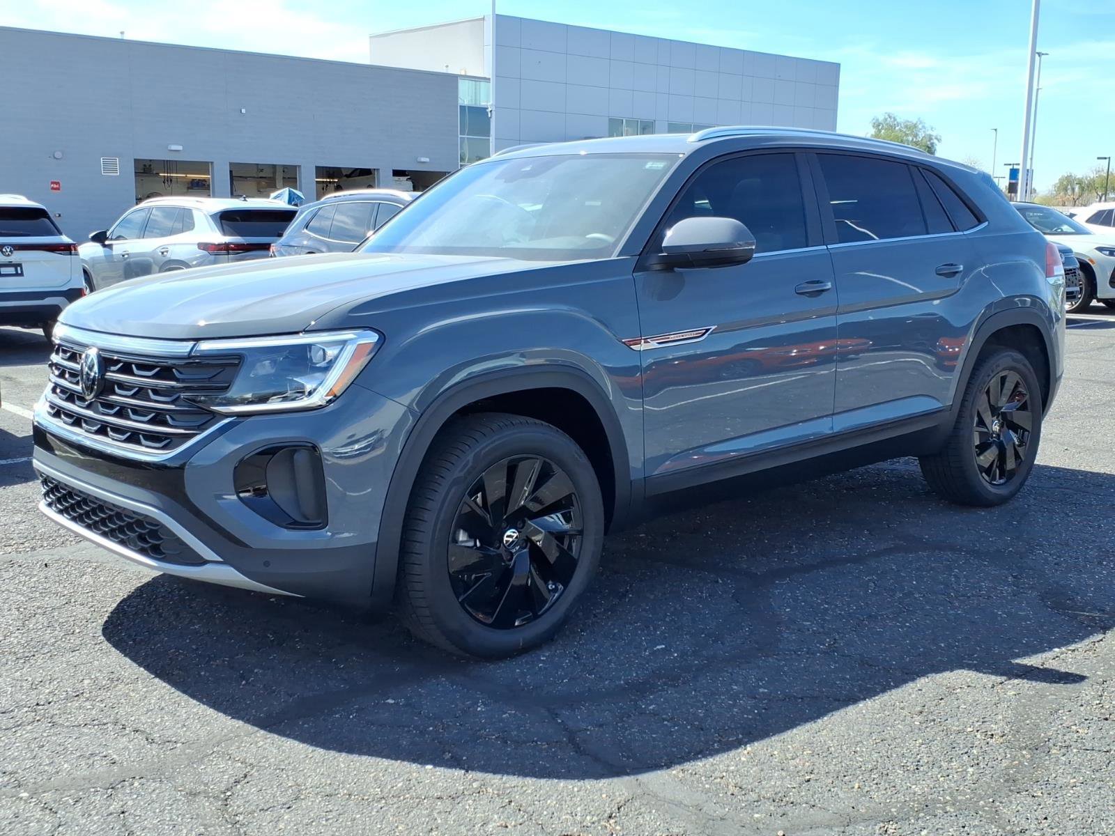 New 2026 Volkswagen Atlas Cross Sport SE image 3