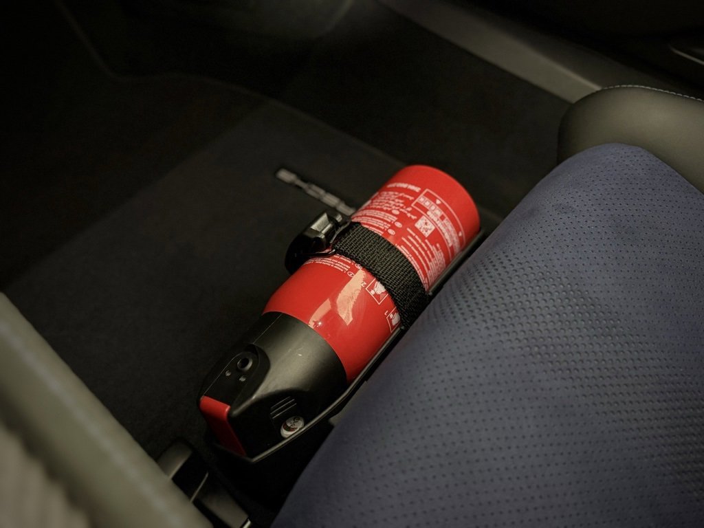 Used 2024 Porsche 718 Cayman GT4 RS image 28