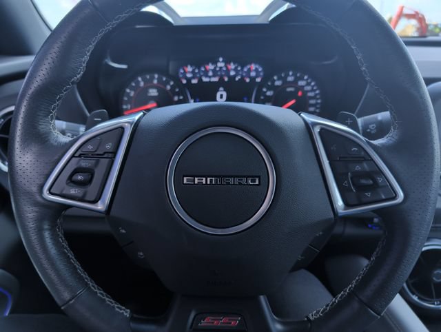Used 2019 Chevrolet Camaro SS RWD image 16