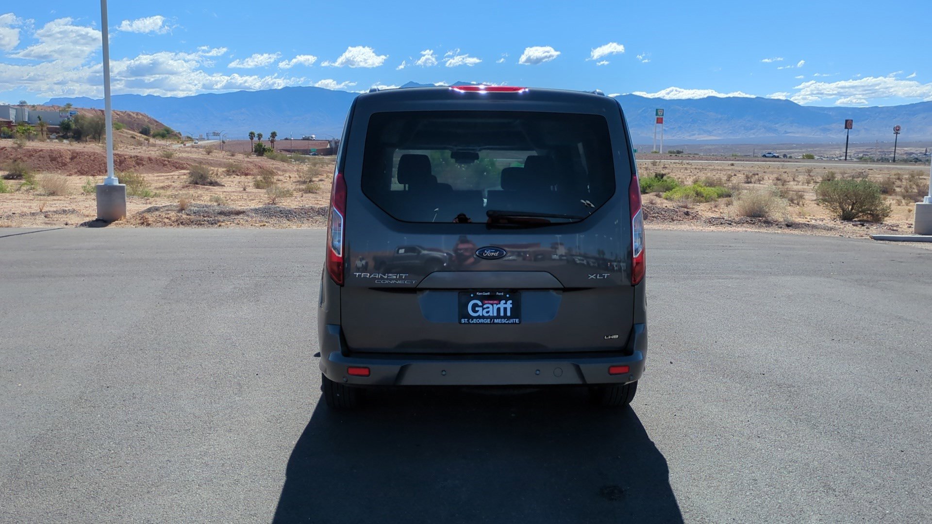 Used 2020 Ford Transit Connect XLT FWD image 7