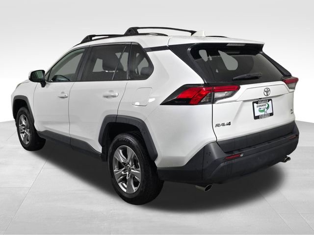 Used 2024 Toyota RAV4 XLE w/ Convenience Package image 7