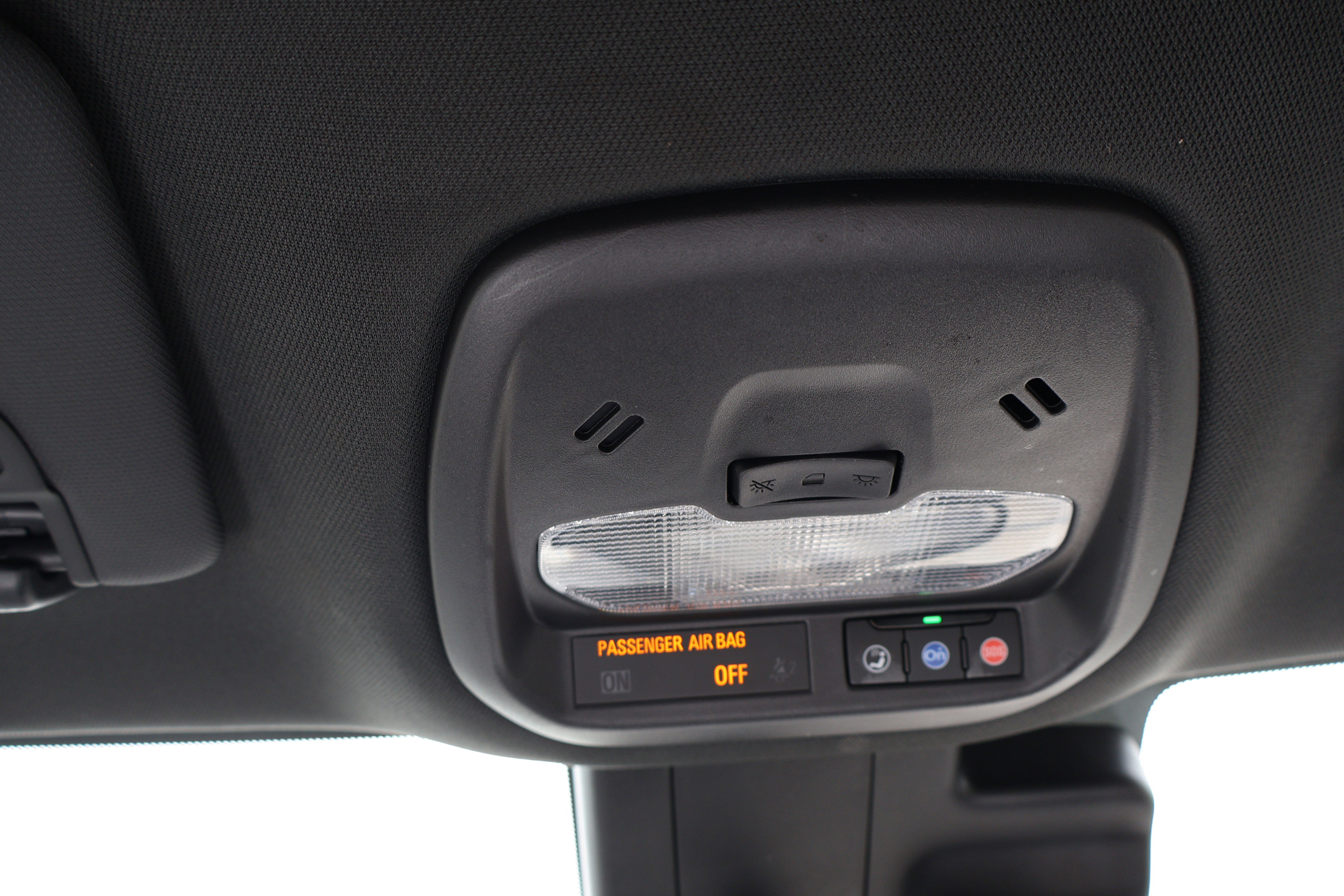 Used 2024 Chevrolet Trax RS w/ Driver Confidence Package image 36