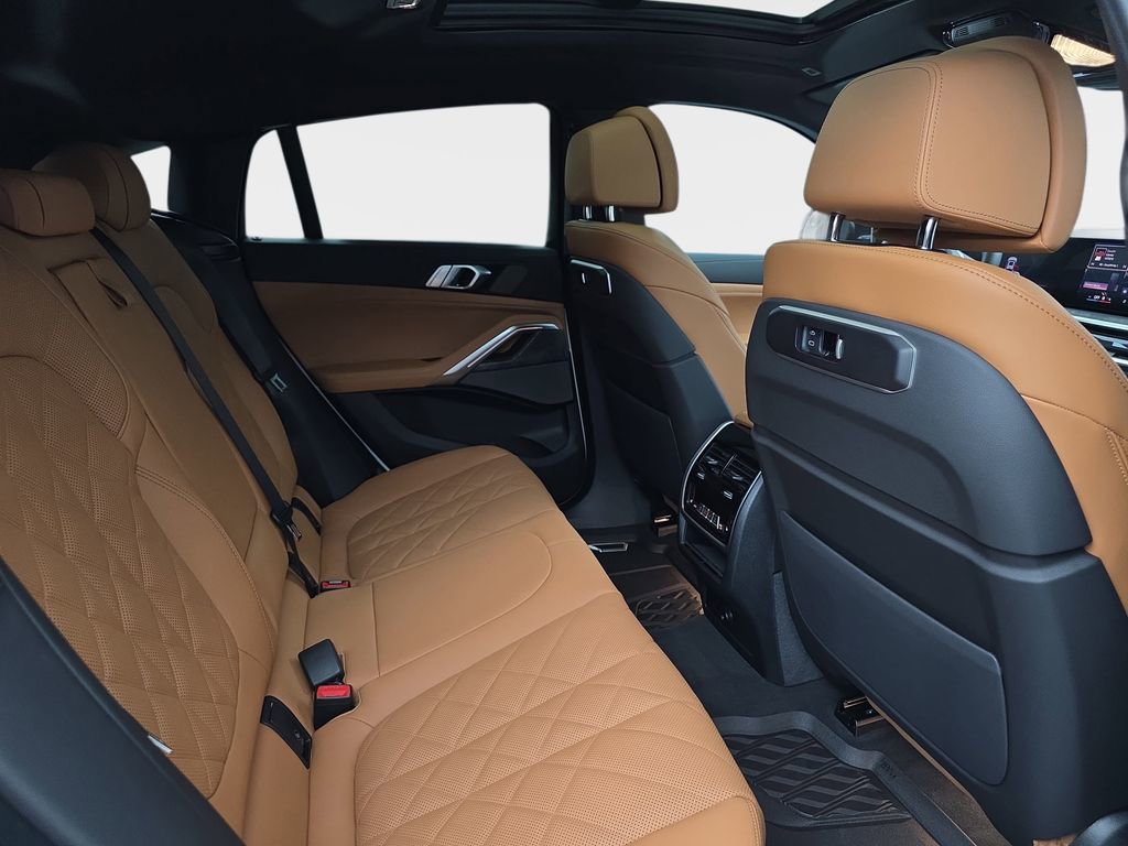 New 2026 BMW X6 xDrive40i image 11