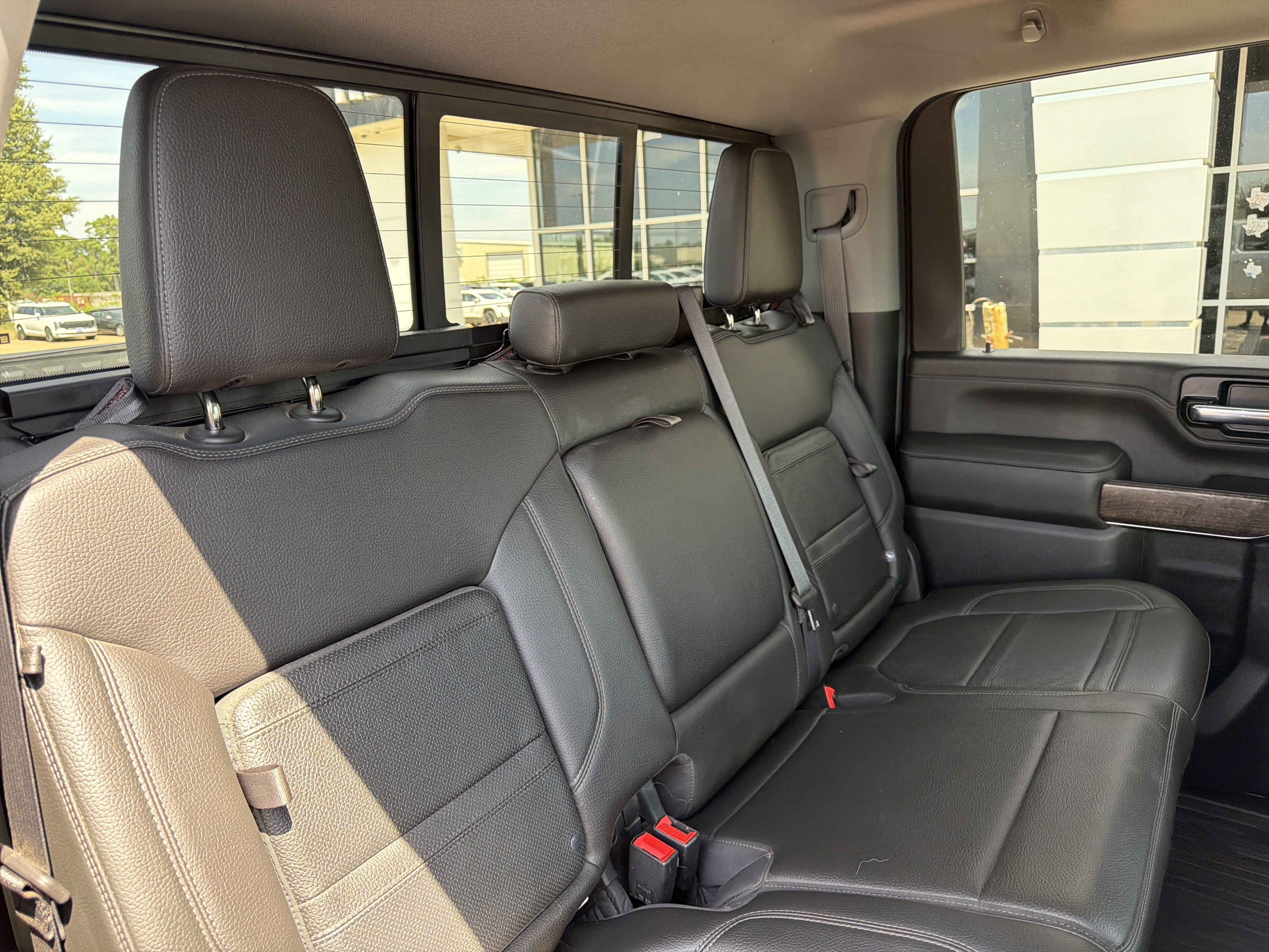 Used 2020 GMC Sierra 2500 Denali w/ Denali Ultimate Package AWD/4WD image 13