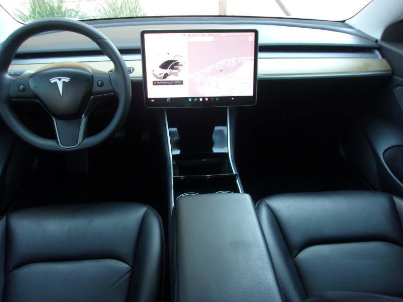 Used 2019 Tesla Model 3 Standard Range Plus image 38