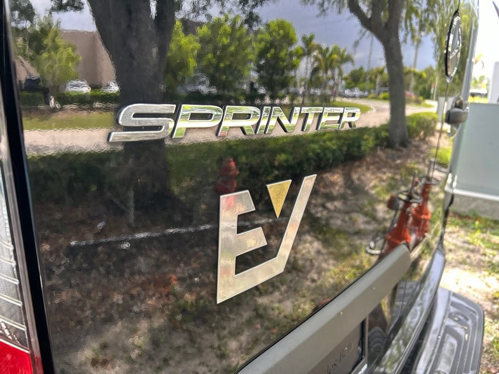 Used 2020 Mercedes-Benz Sprinter 3500 image 15