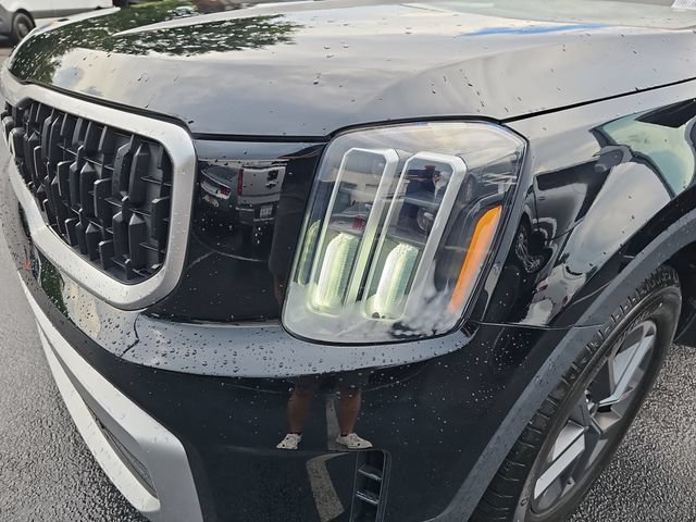 Used 2023 Kia Telluride LX AWD/4WD image 36