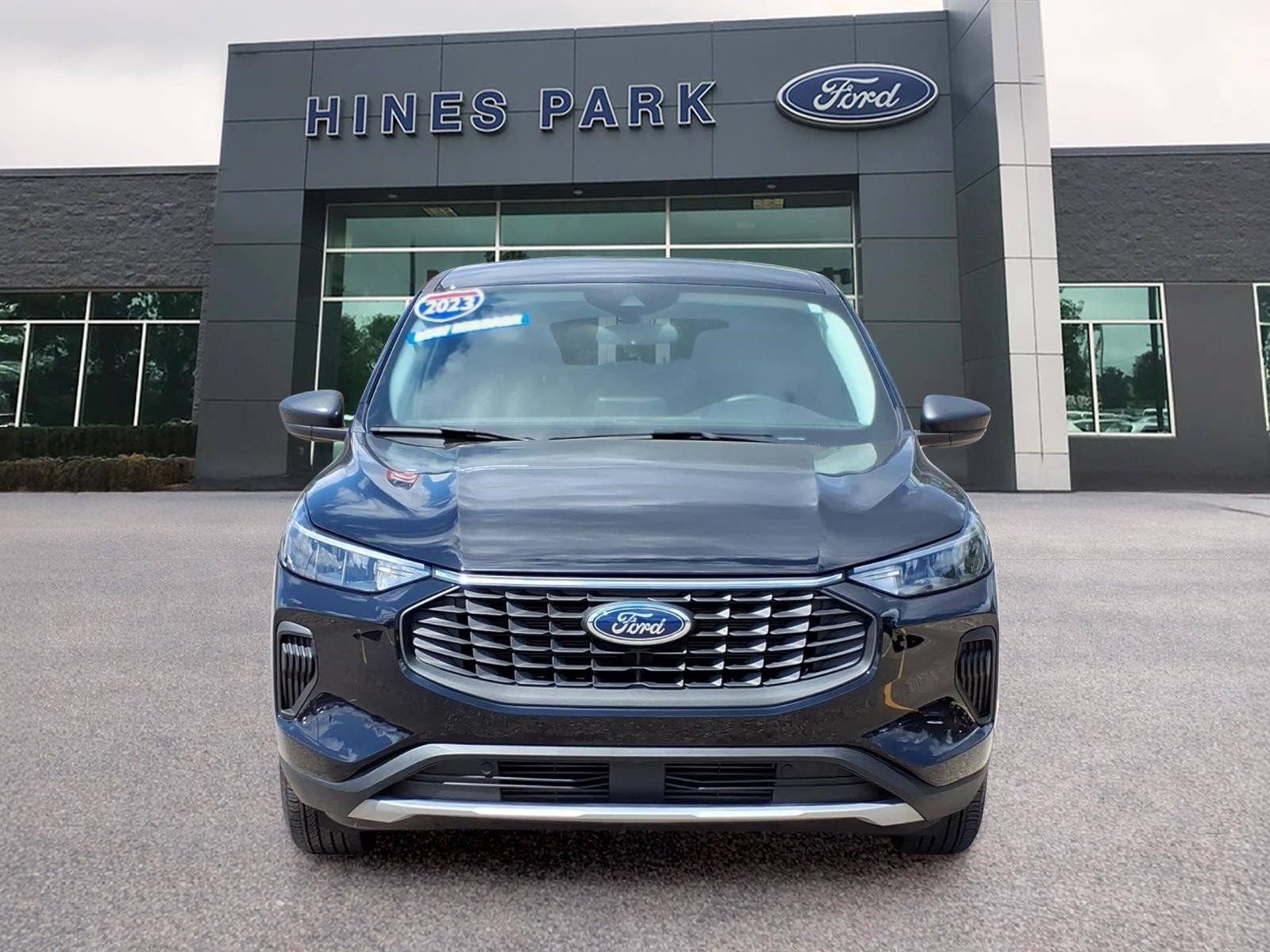 Certified 2023 Ford Escape Active AWD/4WD image 2
