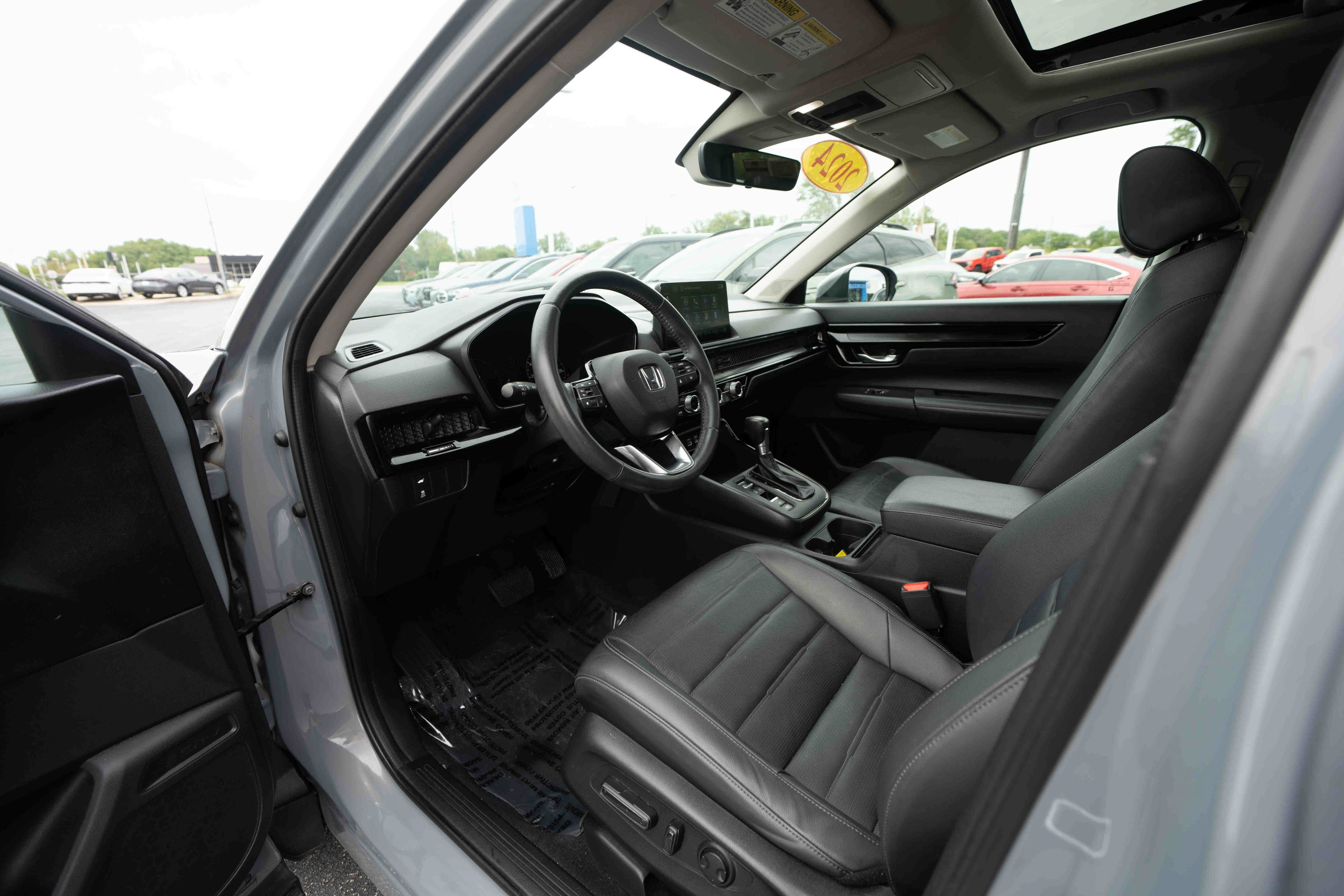Used 2024 Honda CR-V EX-L image 8