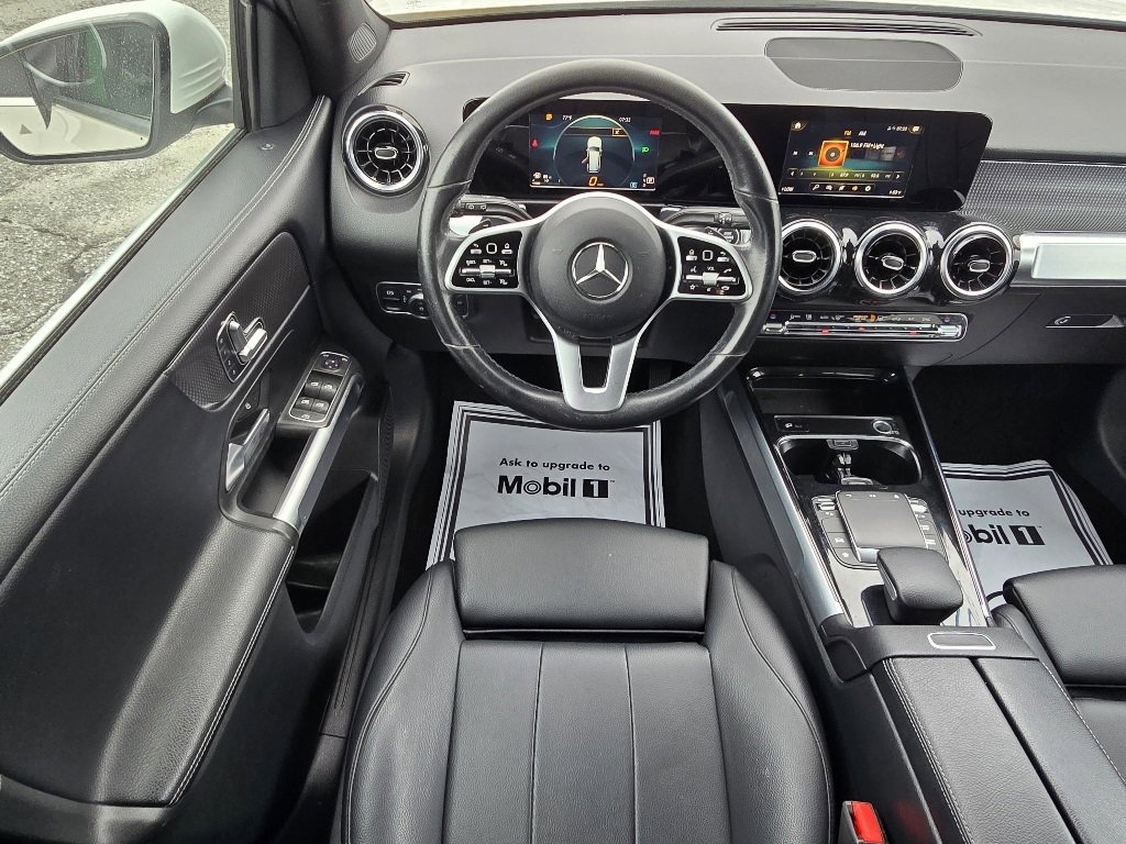 Used 2021 Mercedes-Benz GLB 250 image 3