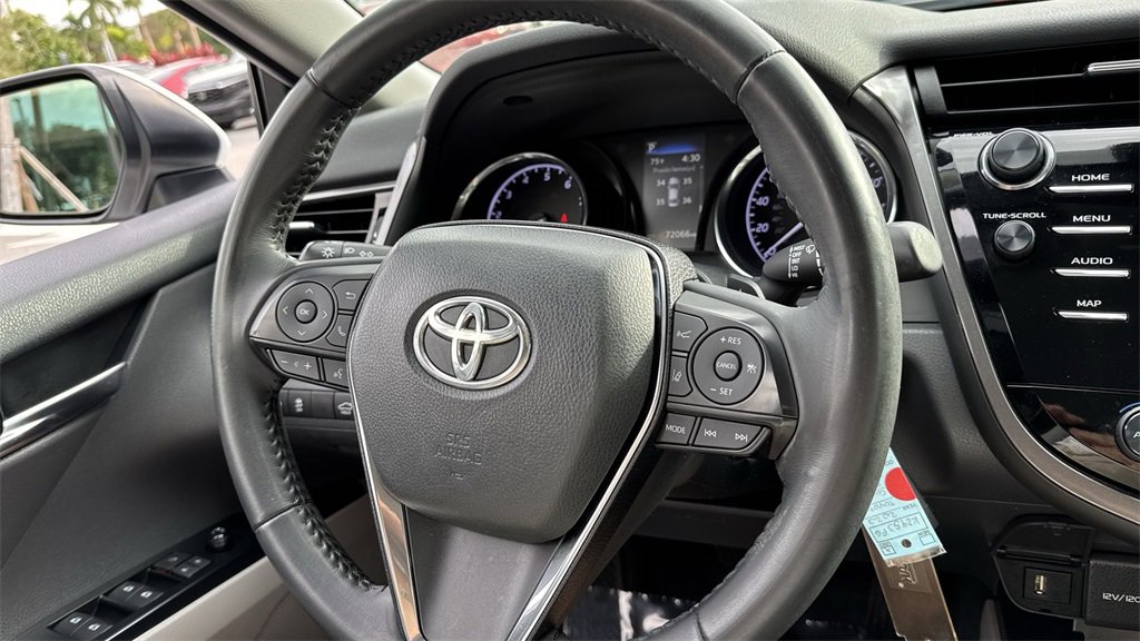 Used 2020 Toyota Camry SE image 55