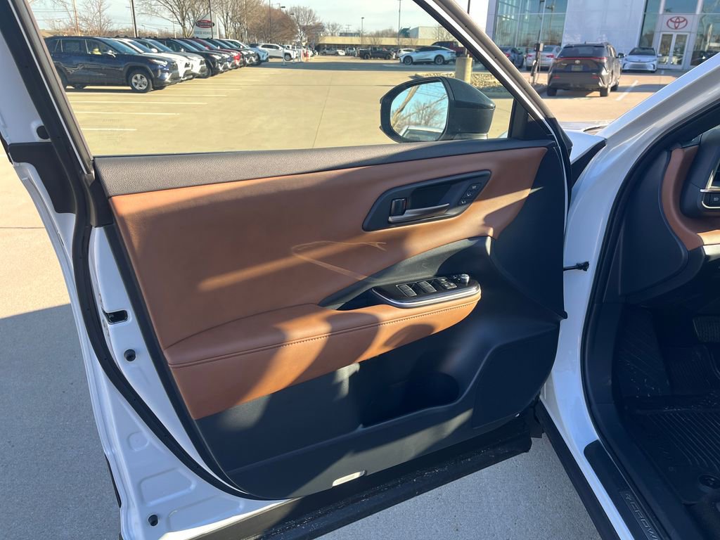 New 2026 Toyota Crown Limited image 11