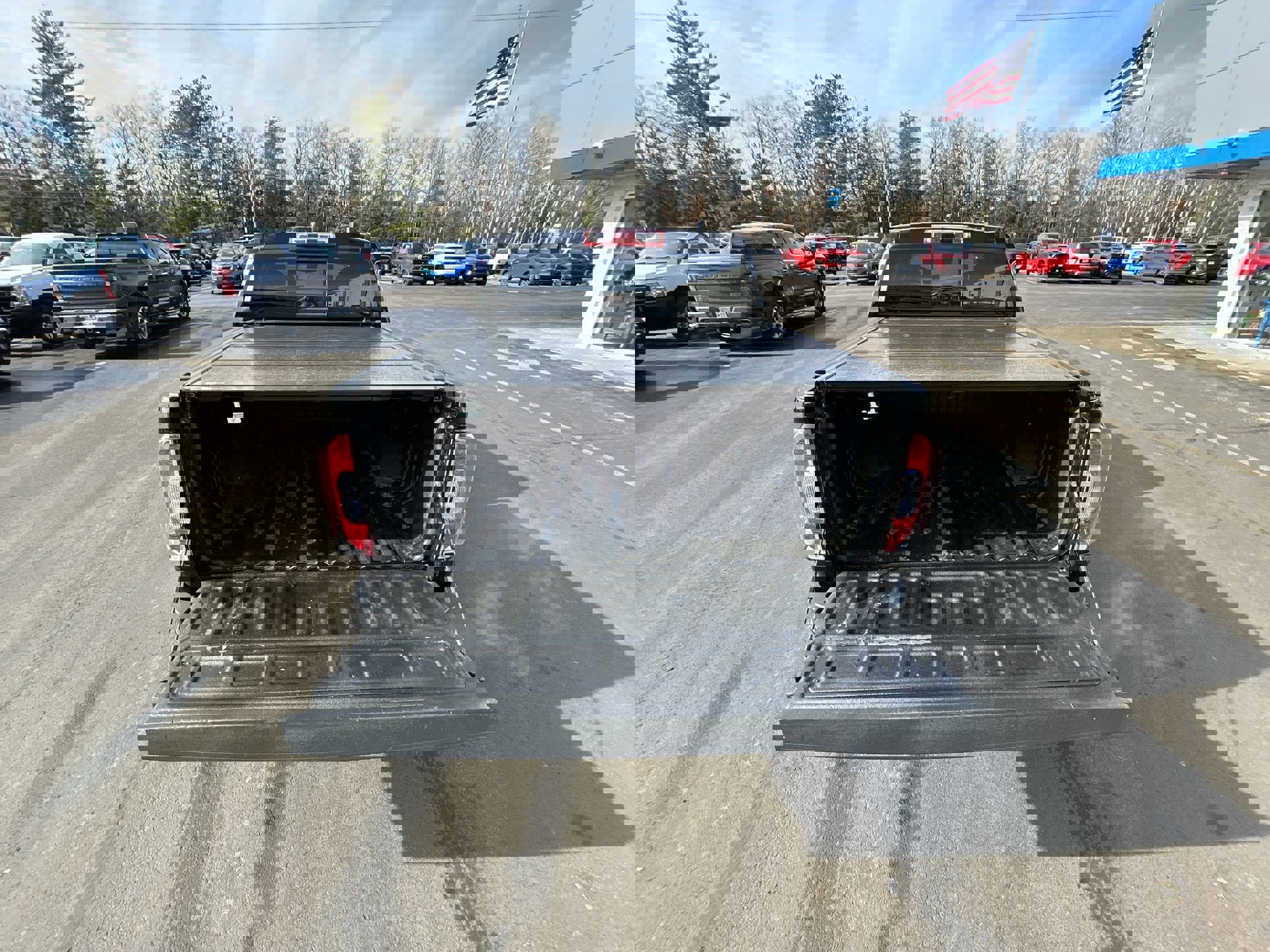 Used 2022 GMC Canyon Denali w/ Denali Black Edition Package image 26