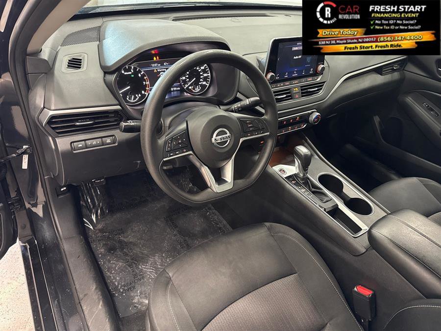 Used 2022 Nissan Altima 2.5 SV image 32