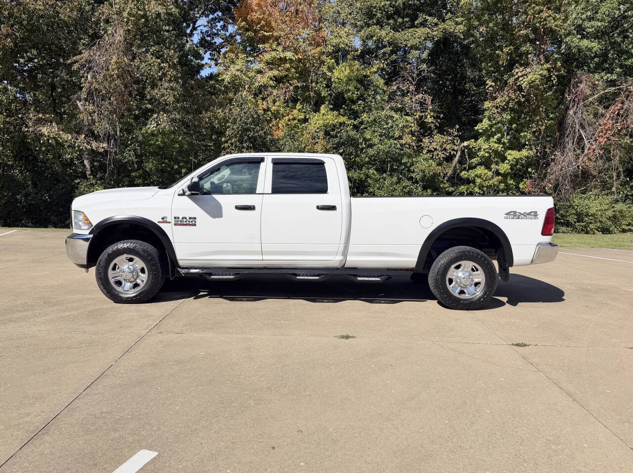 Used 2017 RAM 2500 Tradesman w/ Chrome Appearance Group AWD/4WD image 8