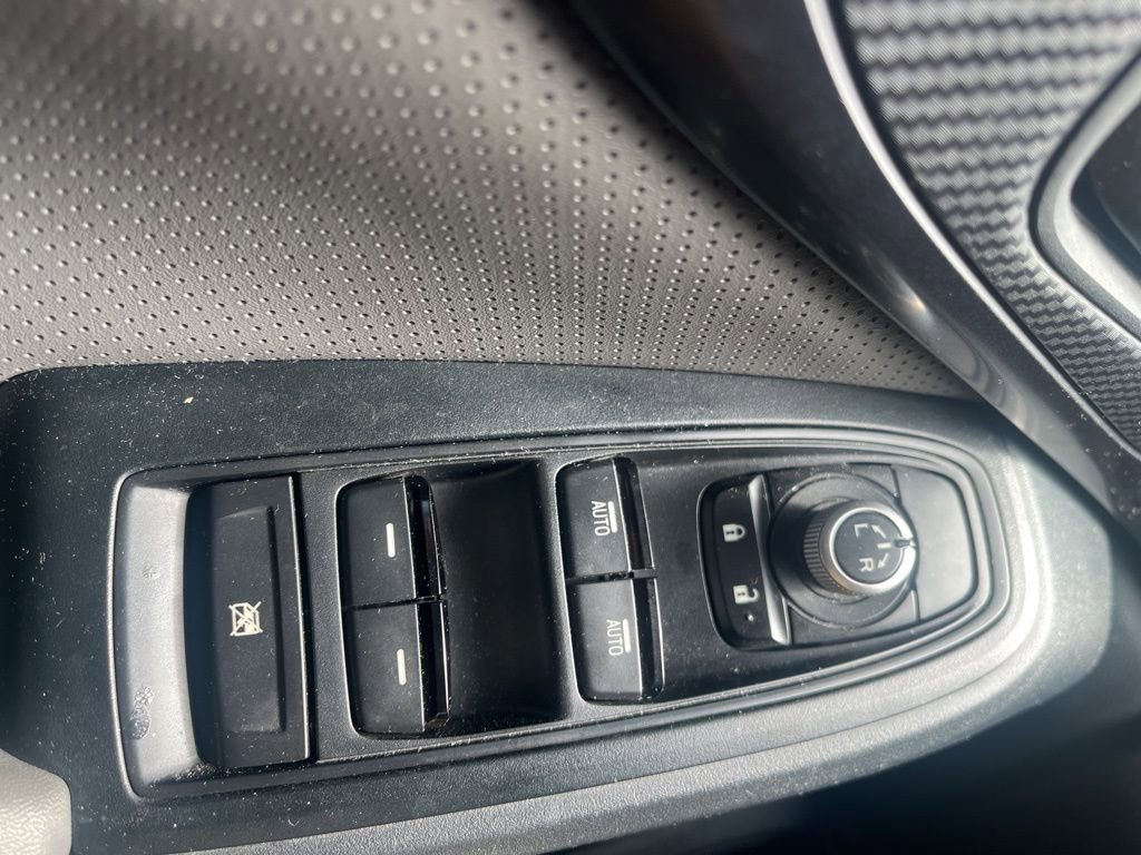 Used 2022 Subaru Crosstrek 2.5i Sport w/ Moonroof Package image 23